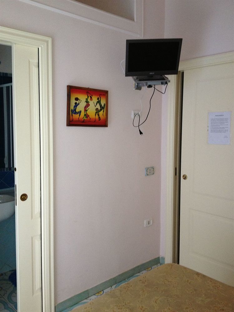 Room Elia Naples Extérieur photo