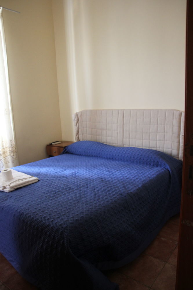 Room Elia Naples Extérieur photo