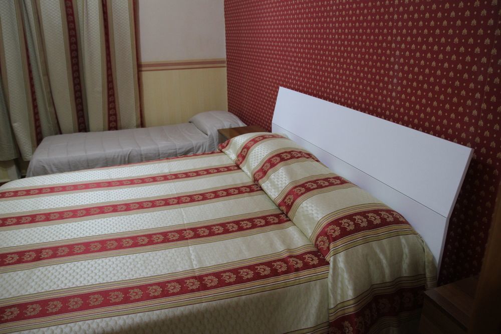 Room Elia Naples Extérieur photo